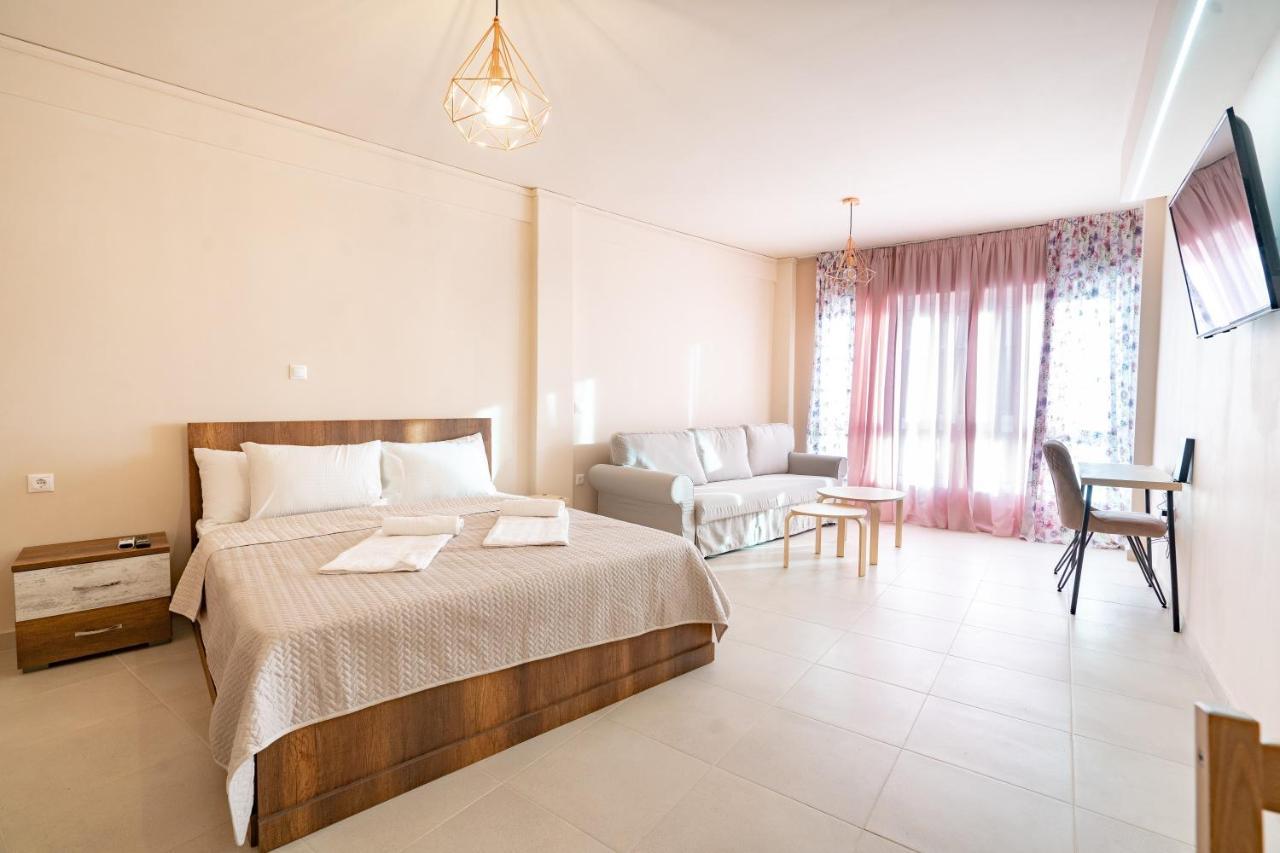 Monastiraki Metro Station Studio For 4 Persons 아테네 외부 사진