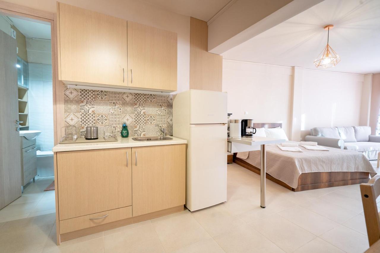 Monastiraki Metro Station Studio For 4 Persons 아테네 외부 사진